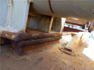 Hatch cover maintenance - corroded and wasted hatch cover landing pads.